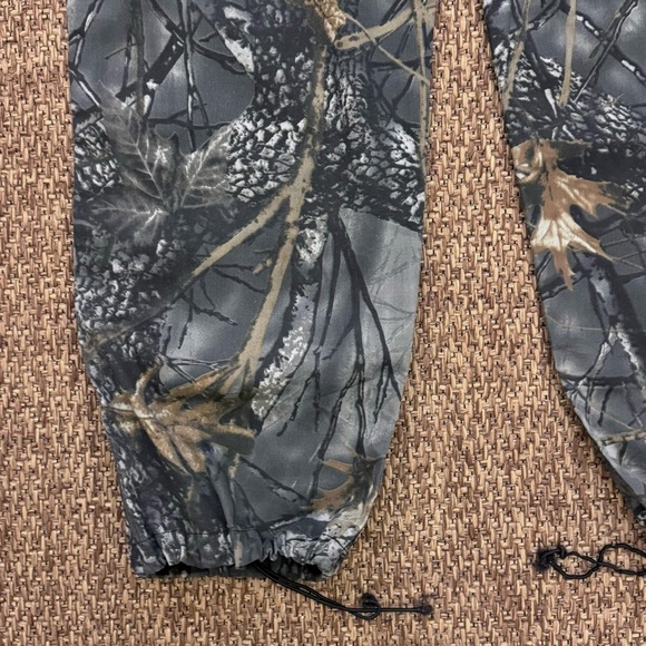 Vintage WFS Element Gear Camo Cargo Pants - Picture 11 of 15